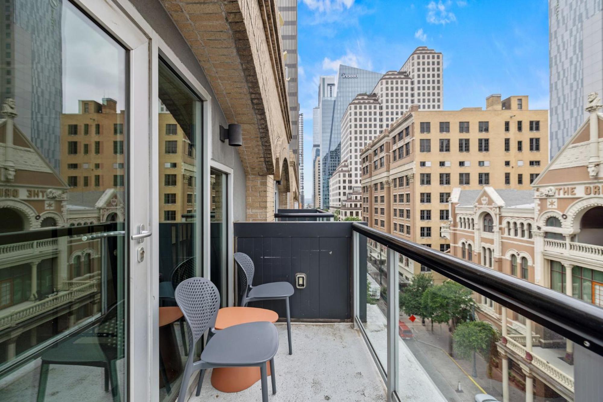 Littlefield Lofts, Hosted By Placemakr - 6Th St ออสติน ห้อง รูปภาพ